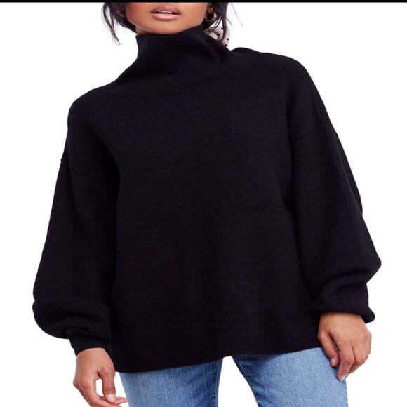 Free People Oversized Ribbed Turtle Neck Black Soft Sweater Size Small - Picture 2 of 2